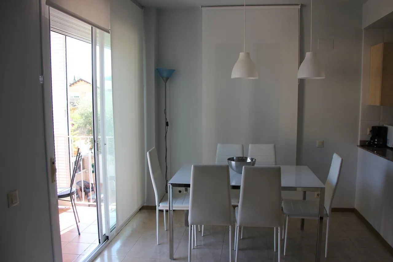 Apartamentos Caru Castelldefels 0*,  España