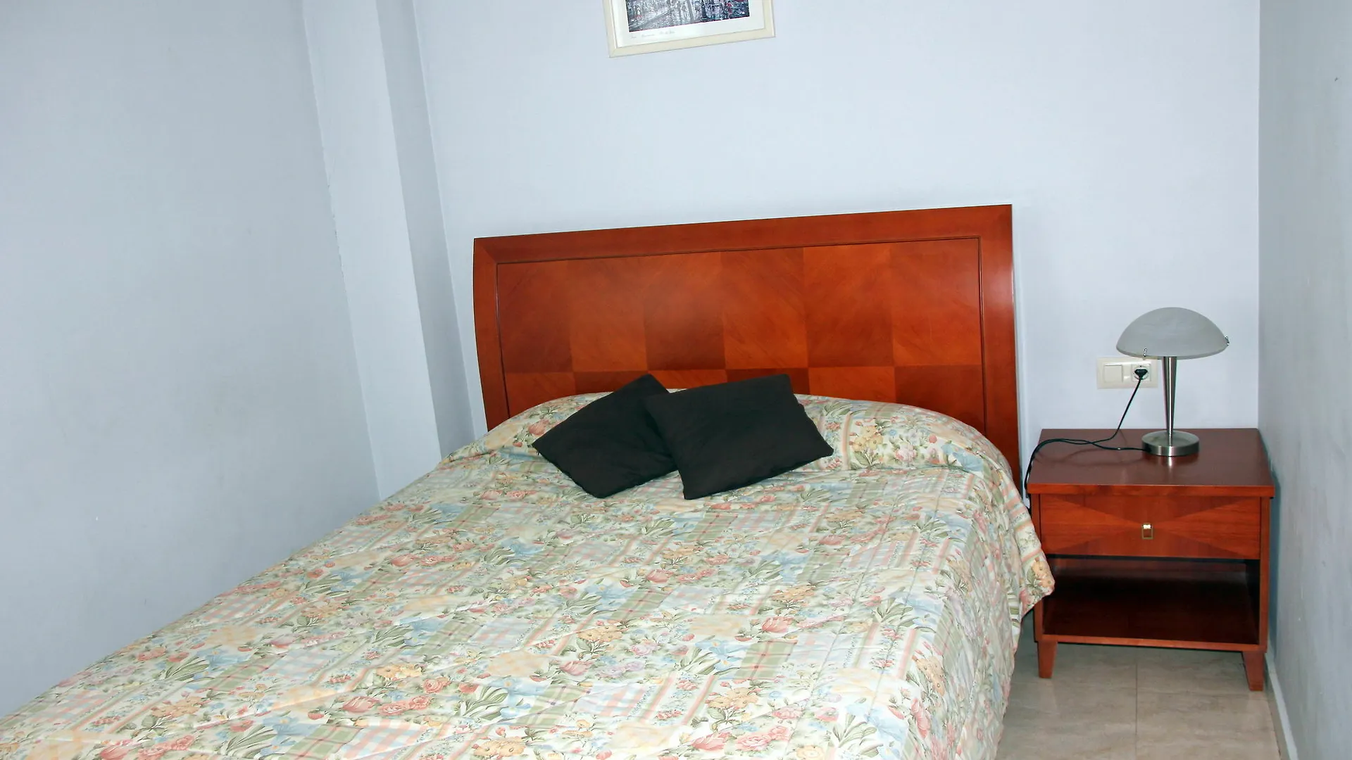 Apartamentos Caru Castelldefels España