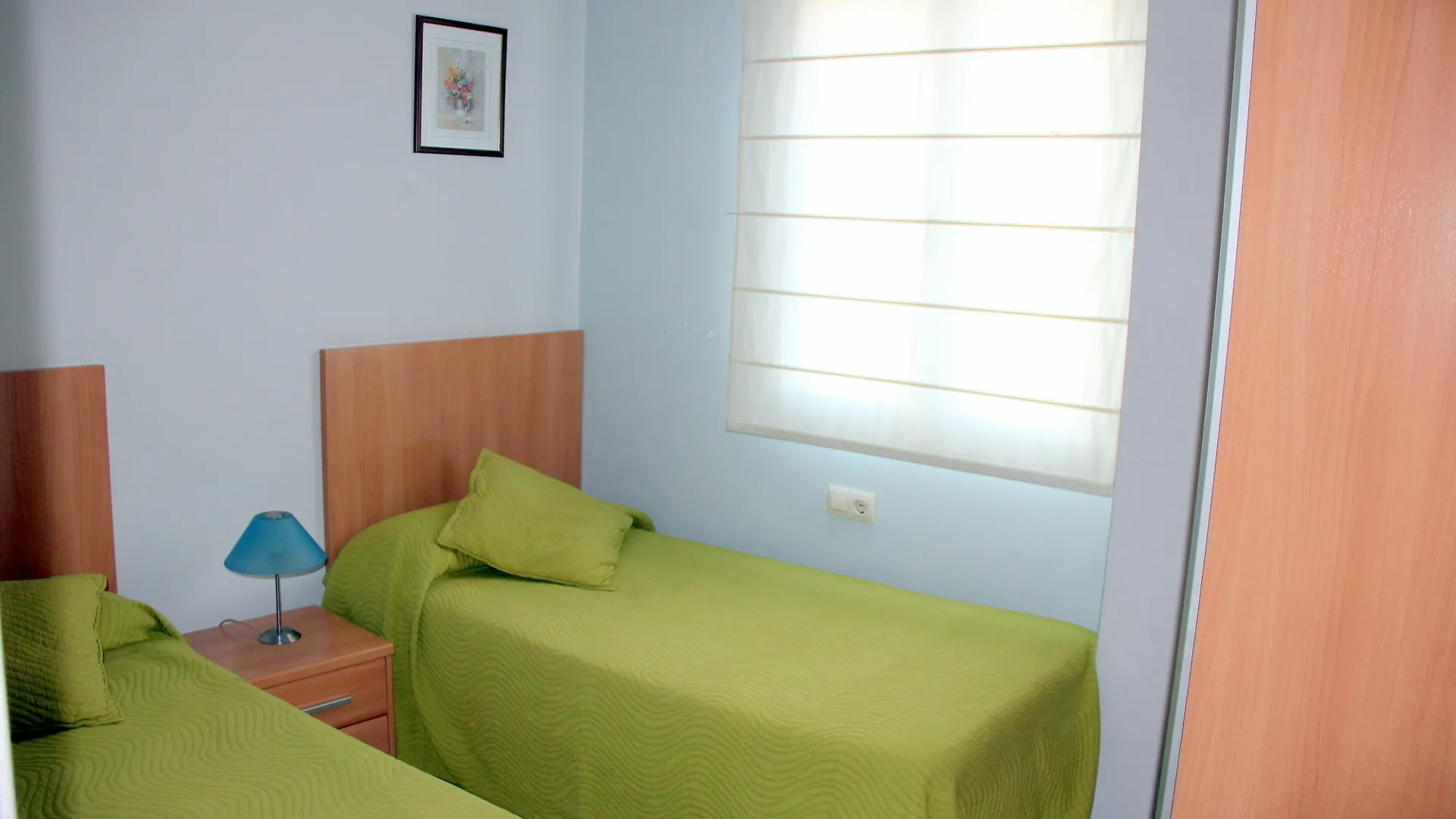 Apartamentos Caru Castelldefels