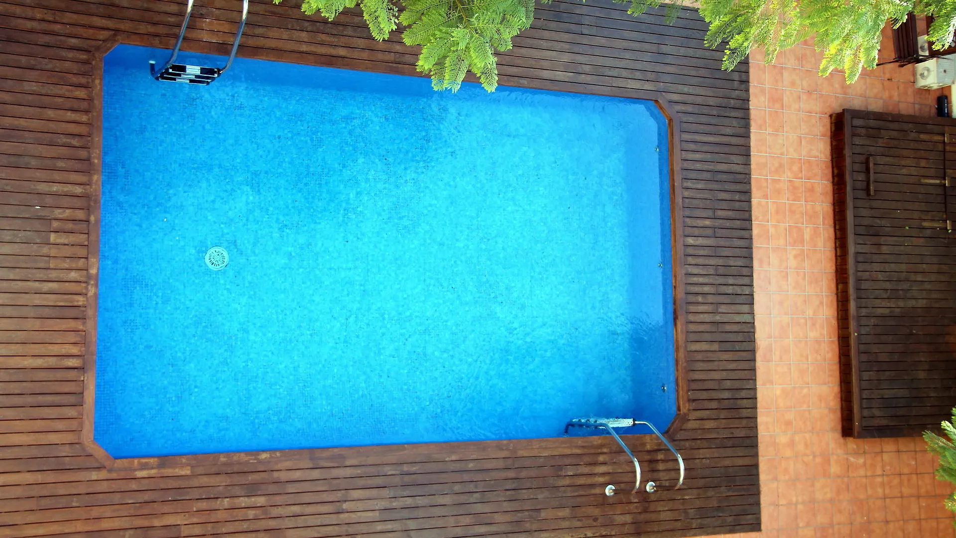 Apartamentos Caru Castelldefels Apartment